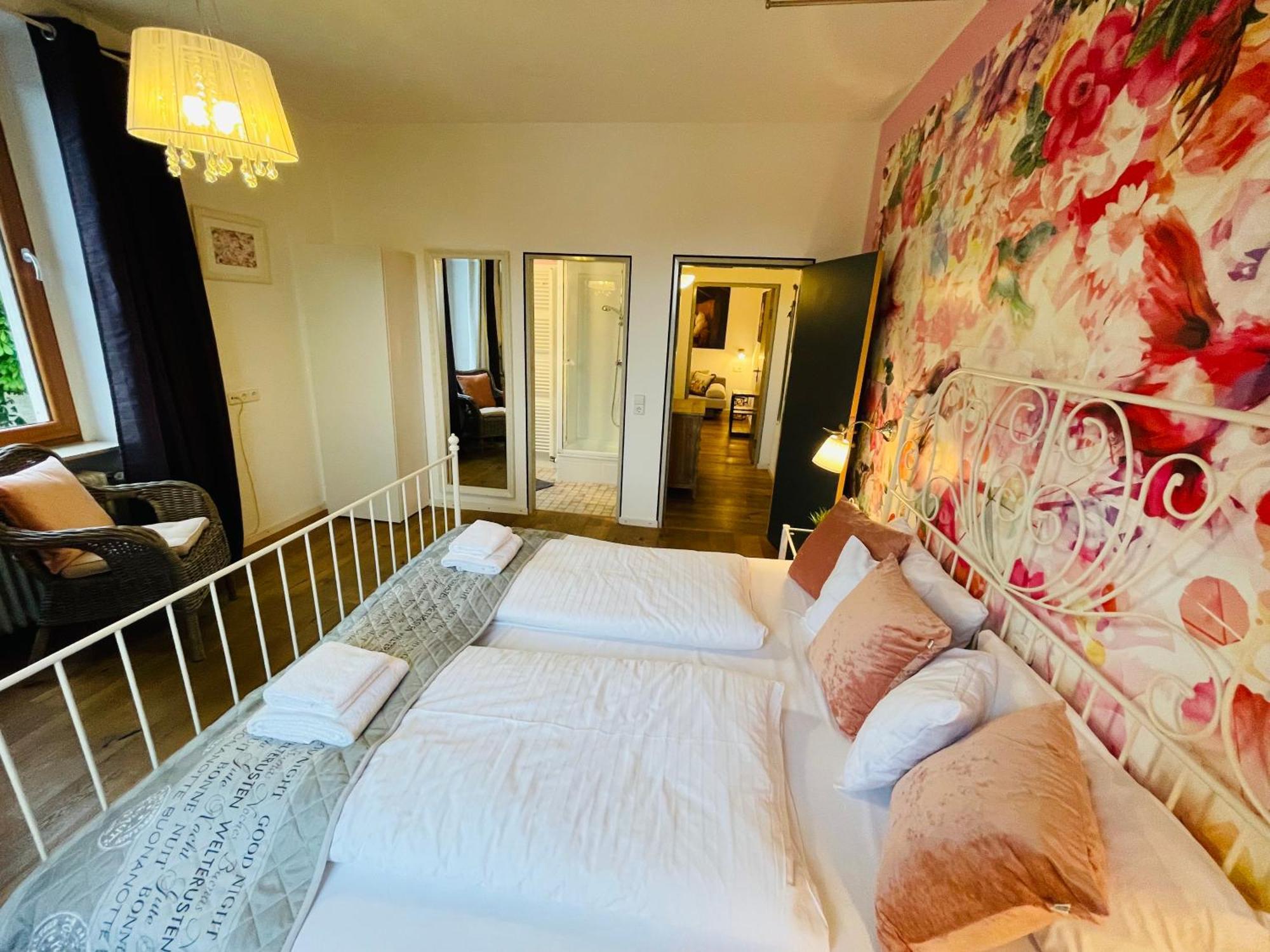 Niederrotweil Zum Rayers Cafe-Restaurant & Boutique-Hotel חדר תמונה