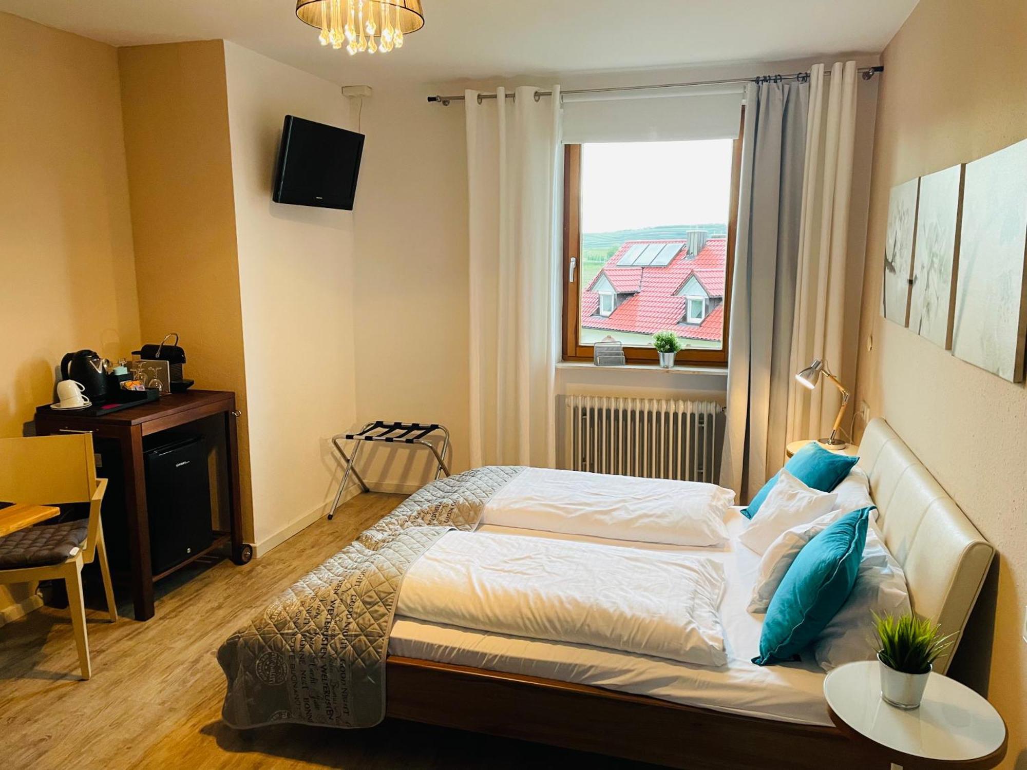 Niederrotweil Zum Rayers Cafe-Restaurant & Boutique-Hotel חדר תמונה