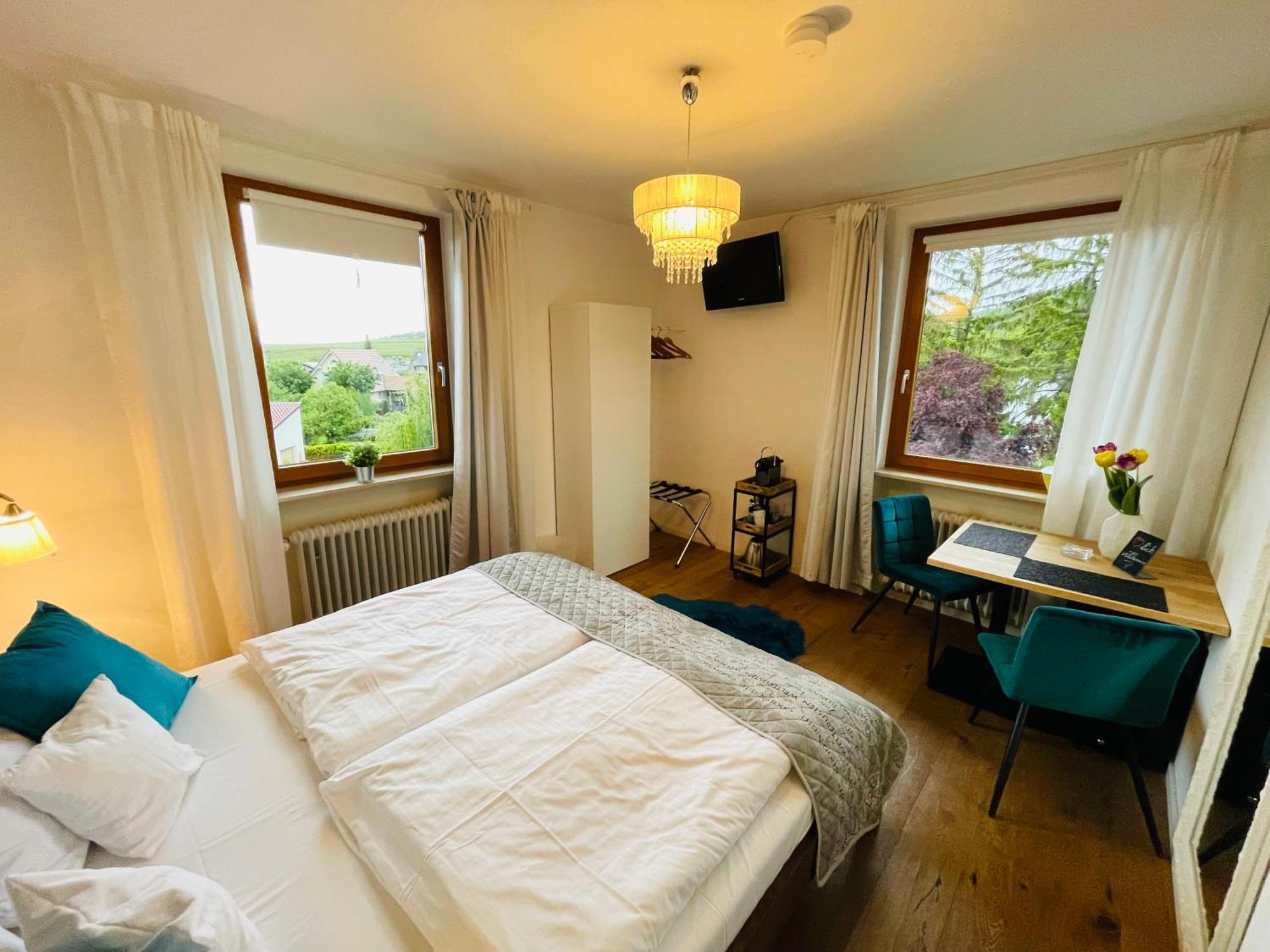 Niederrotweil Zum Rayers Cafe-Restaurant & Boutique-Hotel חדר תמונה