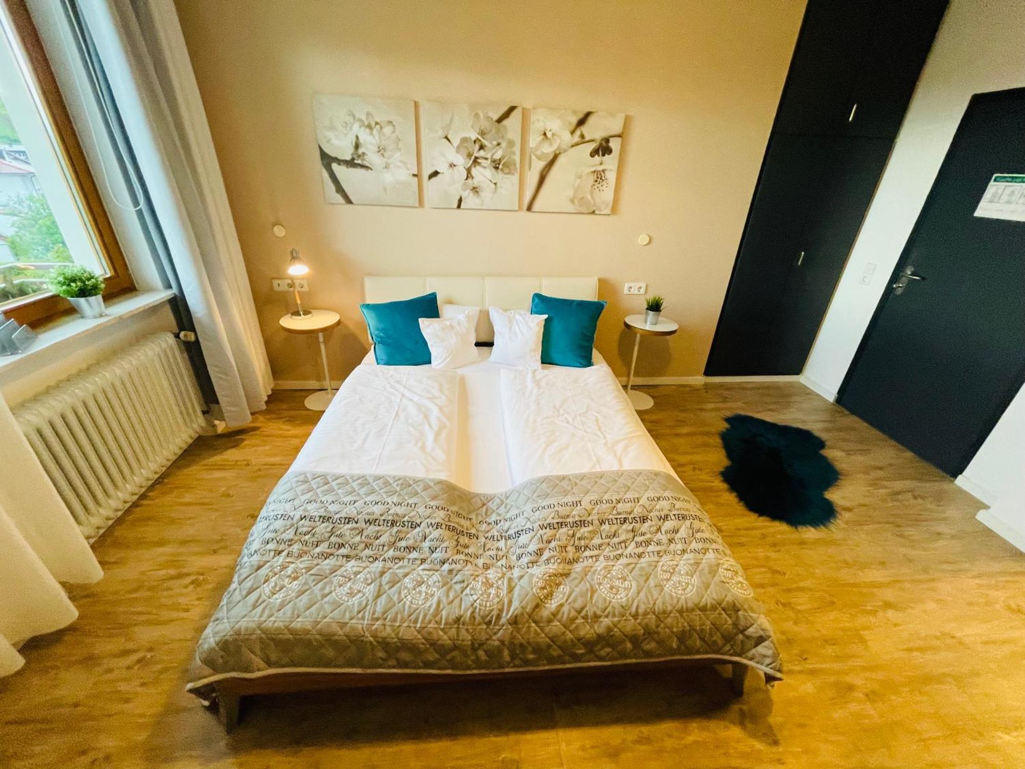 Niederrotweil Zum Rayers Cafe-Restaurant & Boutique-Hotel חדר תמונה